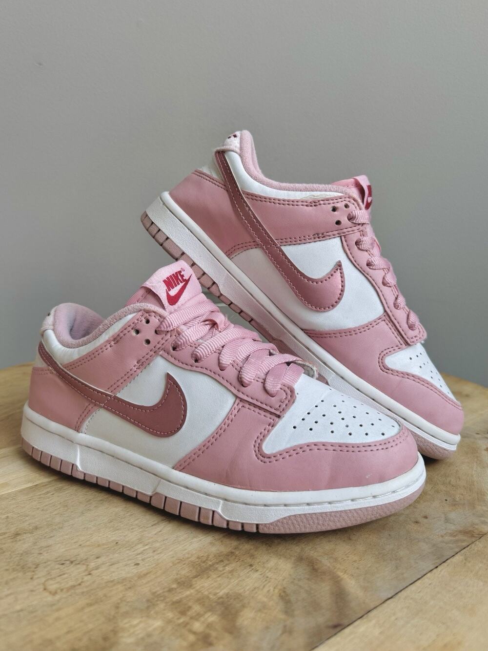Nike Dunk Low GS Pink Velvet Metallic DO6485-600 Girls 5 Y Women 6.5 Sneakers